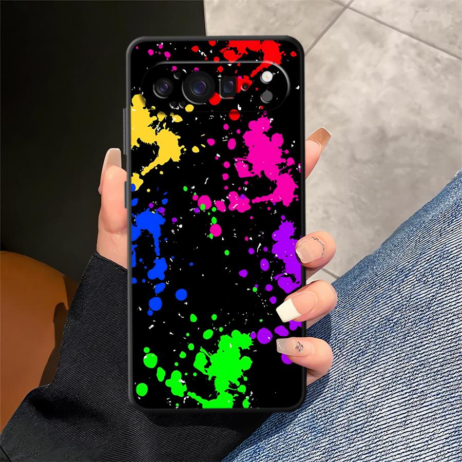 Rainbow Paint Splatters Funda  - огляд і ціна Google Pixel 8A